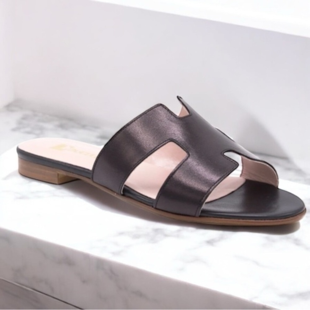 Pascussi Size 38.5 Italian Leather Cutout Slide Sandals Black Euro Summer Preppy